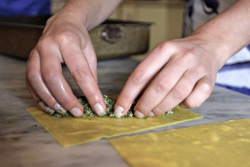 how to make Italian cannelloni pasta